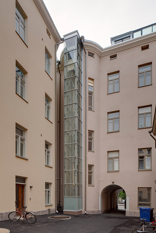 Liisankatu 25 hissit