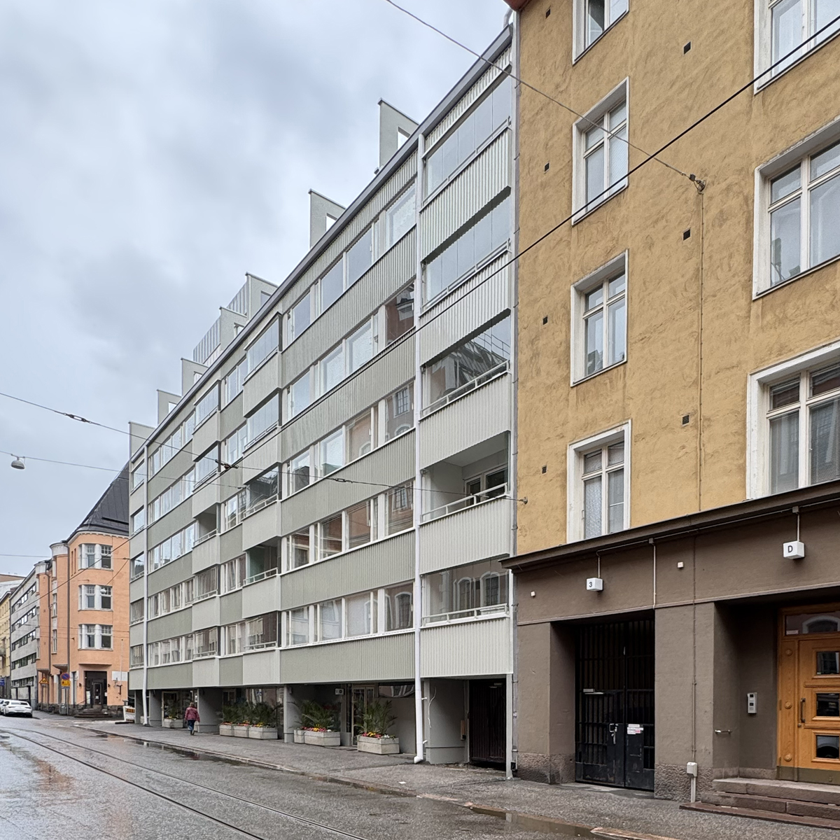 Perämiehenkatu 5 julkisivutyön uutiskuva